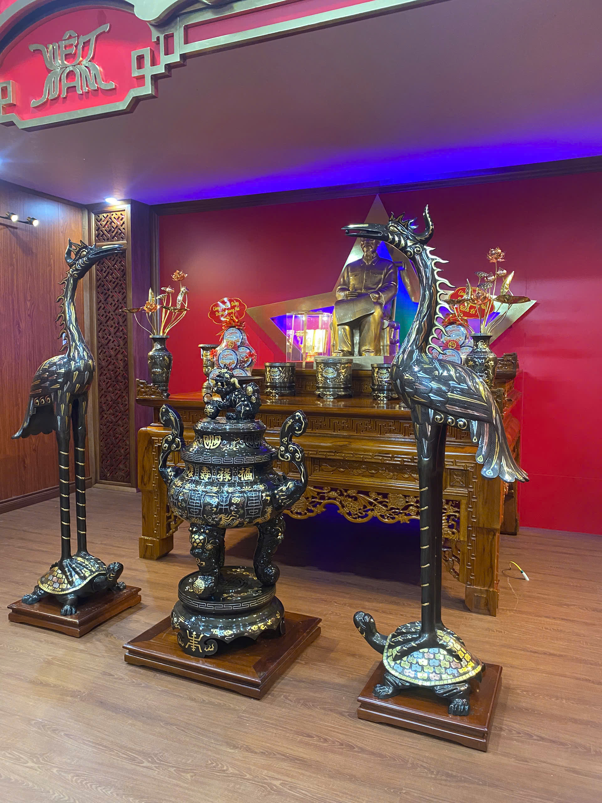 Đồ đồng Dung Quang H&agrave; B&agrave;n giao ph&ograve;ng thờ B&aacute;c tại Tiền Hải, Th&aacute;i B&igrave;nh