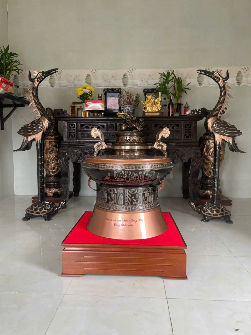 Đồ đồng Dung Quang H&agrave; b&agrave;n giao đỉnh tai m&acirc;y, lục b&igrave;nh, hạc đồng v&agrave; trống đồng tại Thanh H&oacute;a