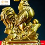 Tượng gà trống bằng đồng vàng kích thước 17x13cm
