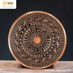 Mặt trống đồng đỏ vân chìm tô nền đen sang trọng