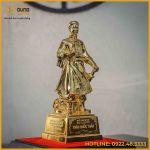 Tượng Trần Hưng Đạo đồng vàng mạ vàng cao 30cm ngang 11cm