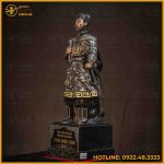 Tượng Trần Hưng Đạo đồng đỏ khảm ngũ sắc cao 38cm