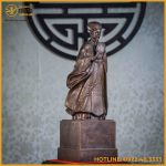 Tượng Khổng Minh đồng đỏ hun đen cao 50cm nặng 9,5kg