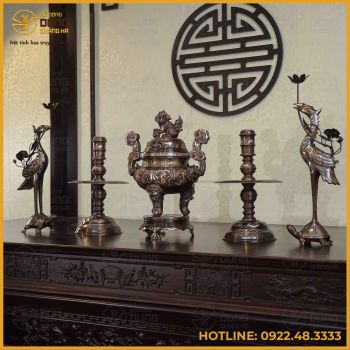 Bộ ngũ sự đồng đỏ khảm ngũ sắc chạm sòi 50cm