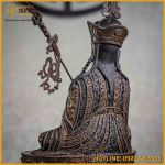 Tượng Liên Hoa Sanh đồng vàng hun đen 30cm