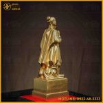 Tượng Trần Hưng Đạo đồng đỏ mộc cày nổi dát vàng cao 38cm