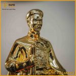 Tượng Trần Hưng Đạo đồng vàng mạ vàng cao 30cm ngang 11cm