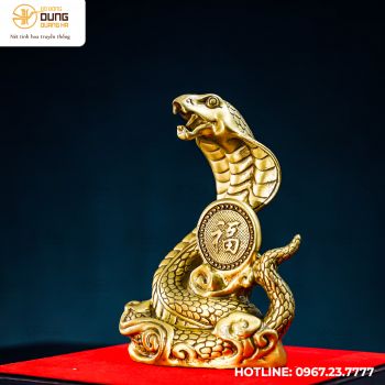 Tượng rắn chữ Phúc bằng đồng vàng kích thước 12x18cm