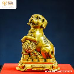 Tượng linh vật chó phong thuỷ bằng đồng vàng kích thước 12x7cm