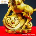 Tượng dê Như Ý bằng đồng vàng kích thước 17x10cm