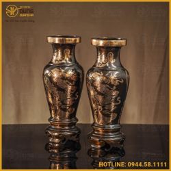 Lọ hoa đồng đỏ cạo màu đầy đủ kích thước