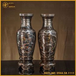 Lọ hoa đồng đỏ khảm ngũ sắc đầy đủ kích thước