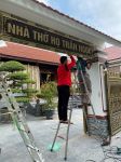 Bàn giao và lắp đặt bảng hiệu nhà thờ họ Trần Ngọc tại Yên Chính -  Ý Yên - Nam Định