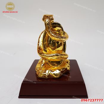 Tượng rắn phong thủy mạ vàng chiêu tài tấn lộc