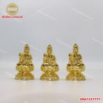 Tượng Phật Quan Âm để xe ô tô bằng đồng mạ vàng 24k cao 10cm