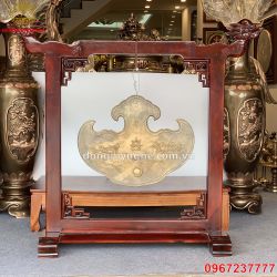 Khánh đồng ngân vang đẹp cổ kính nặng 24kg