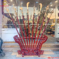 Bộ binh khí bát bửu bằng đồng tinh xảo