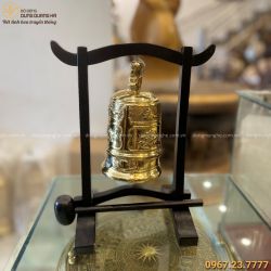 Chuông đồng độc đáo bằng đồng vàng đường kính 9,5cm cao 17cm