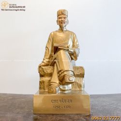 Tượng Chu Văn An ngồi đọc sách bằng đồng đỏ cao 60cm