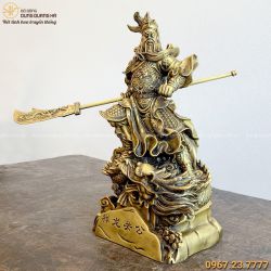 Tượng Quan Công cưỡi rồng cầm đại đao bằng đồng vàng mộc