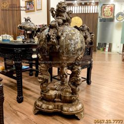 Đỉnh thất lân vờn cầu độc đáo cao 1m15 bằng đồng khảm ngũ sắc