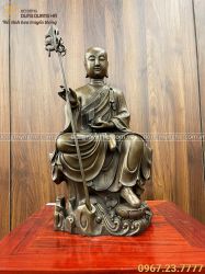 Tượng Bồ Tát Địa Tạng ngồi mỏm đá hun giả cổ 47 x 26 x 23 cm nặng 9,2kg