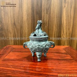 Lư đốt trầm bằng đồng hun xanh giả cổ nắp tạo hình con nghê