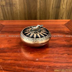 Lư đốt trầm mini bằng đồng đỏ biểu tượng trâu phong thủy