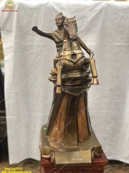 Tượng Thánh Gióng Bằng Đồng Đỏ Cao 1m