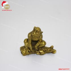 Tượng khỉ phong thủy bằng đồng cỡ nhỏ 7cm