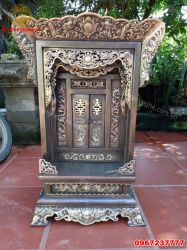 Mẫu khám thờ gia tiên đẹp bằng đồng
