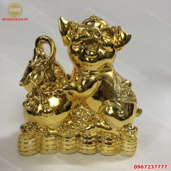 Heo mạ vàng ôm hồ lô - linh vật rước tài lộc