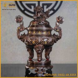 Đỉnh đồng đỏ khảm ngũ sắc chạm sòi cao 50cm