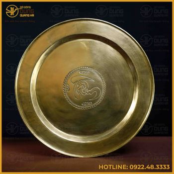 Mâm đồng vàng chữ Tâm đường kính 60cm nặng 3,1kg