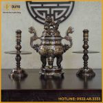 Bộ tam sự nến song long chầu nguyệt đồng đỏ khảm ngũ sắc cao 65cm