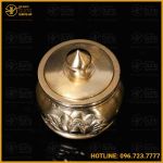 Chóe thờ chạm hoa sen bằng đồng catut cao 7cm