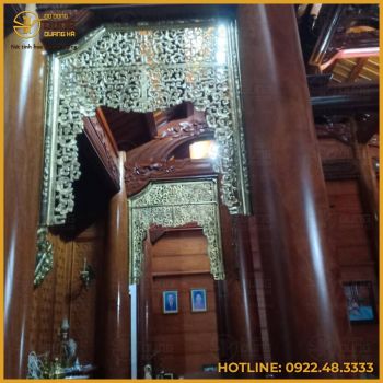 Cửa võng song long chầu nguyệt đồng vàng làm màu giả cổ