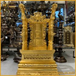 Ngai thờ gia tiên đẹp bằng đồng thếp vàng 9999