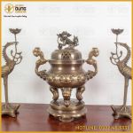 Bộ tam sự hạc đỉnh chạm sòi làm màu hun cổ kính