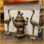 Bộ tam sự hạc chạm họa tiết dơi đồng đỏ làm màu nâu cổ kính
