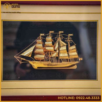 Quà tặng tranh thuyền buồm nền đen mạ vàng cao cấp