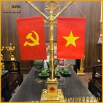 Mô hình cột cờ bằng đồng mạ vàng cao cấp