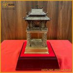 Mô hình Khuê Văn Các bằng đồng vàng làm màu giả cổ