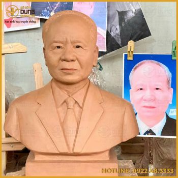 Tượng chân dung bán thân cụ ông bằng đồng làm màu tinh xảo