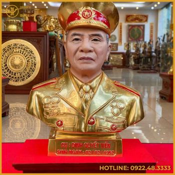 Tượng chân dung cụ ông bằng đồng đúc thủ công tinh xảo