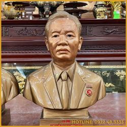 Tượng chân dung bán thân cụ ông bằng đồng làm màu tinh xảo