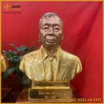 Tượng chân dung bán thân cụ ông mạ vàng cao cấp