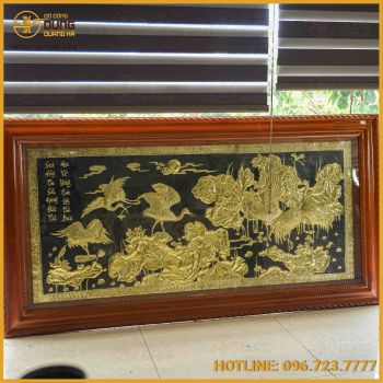 Tranh sen hạc đồng vàng nền đen