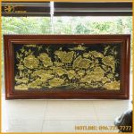Tranh hoa sen đồng vàng nền đen cao cấp