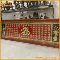 Tranh chữ bách Phúc đồng vàng nền đỏ, đen đầy đủ kích thước